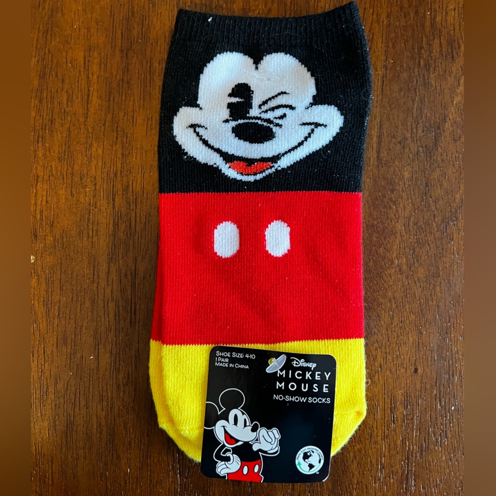 MICKEY MOUSE NO SHOW SOCKS